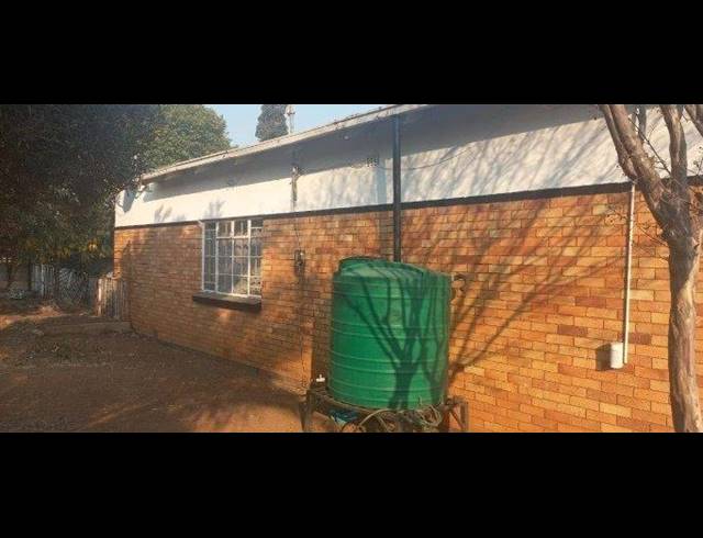 3 BEDROOM HOUSE FOR SALE IN PRIMROSE HILL